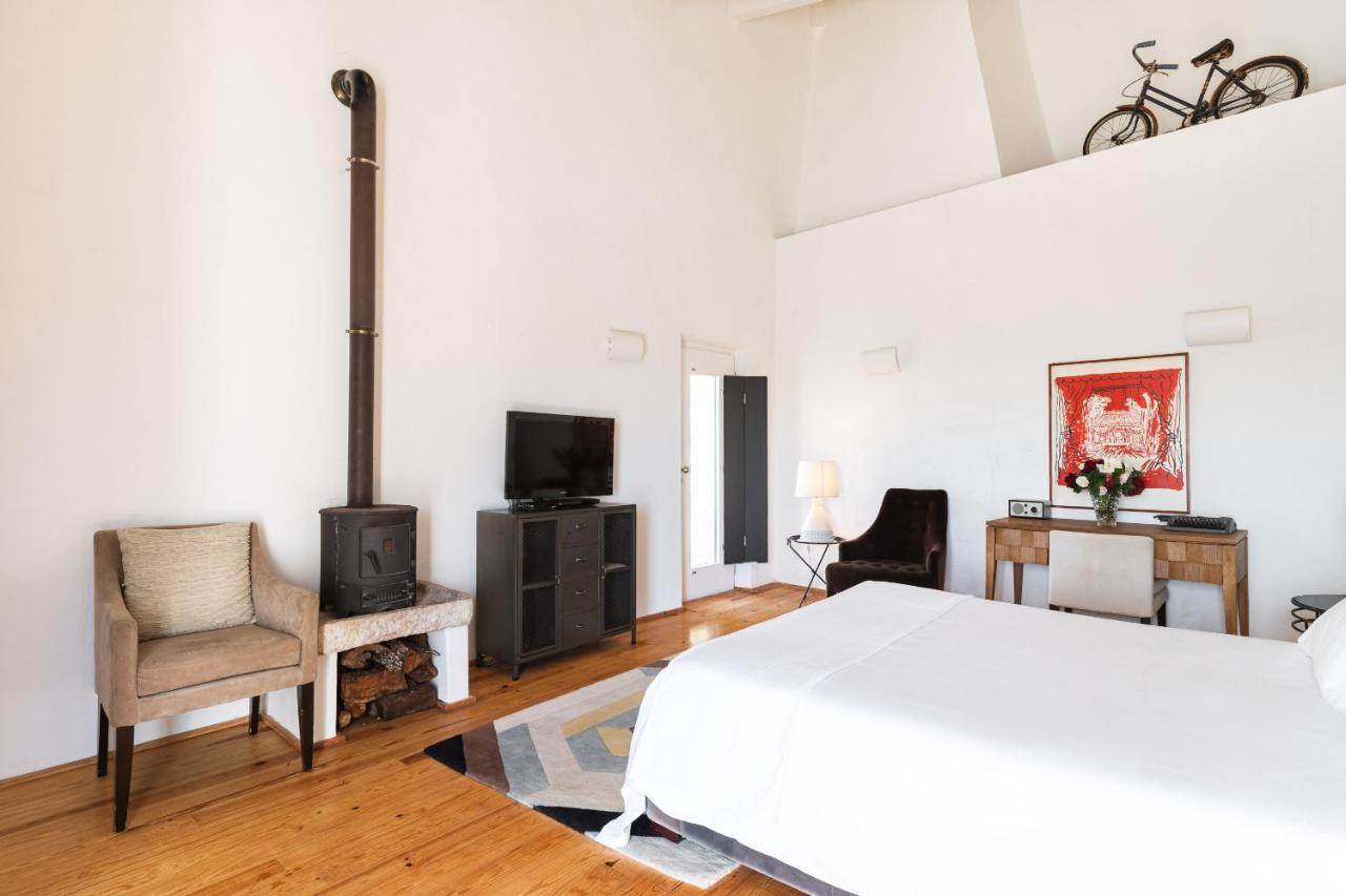 อิมานิคันทรีเฮาส์ Guest House เอโวรา ภายนอก รูปภาพ